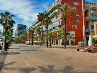 Local comercial en venta en Centre en Badalona