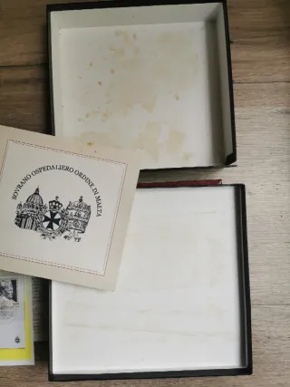 Estuche Soberano Orden Hospitalaria de Malta