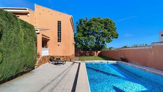 Chalet en venta en El Carme-Sant Agustí-Bonavista en Eliana (l´)