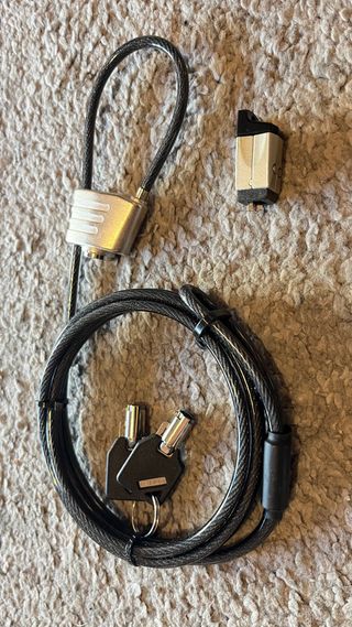 Candado de Seguridad tipo Kensington para Portátil