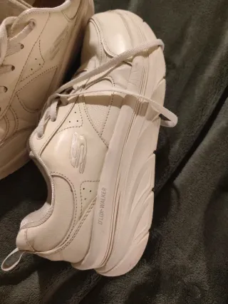 Zapatillas Skechers Talla 40 Blancas