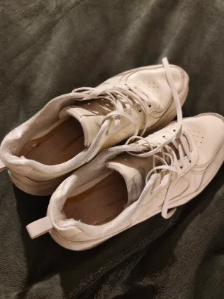 Zapatillas Skechers Talla 40 Blancas