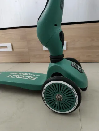 Patinete 3 Ruedas Scoot and Ride Verde