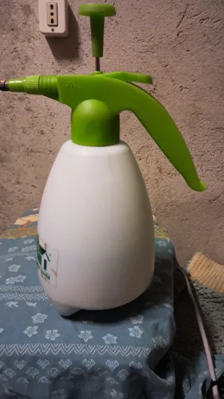 Spruzzatore Piante e Fiori