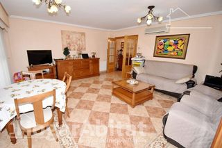 Casa adosada en venta en Cariñena - Carinyena en Villarreal
