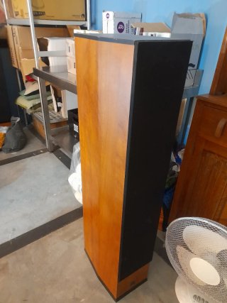 Full Dali Surround System incl bass, tweeters, sub