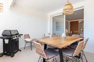 Piso en venta en Nueva Andalucía centro en Marbella