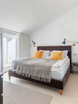 Piso en venta en Nueva Andalucía centro en Marbella