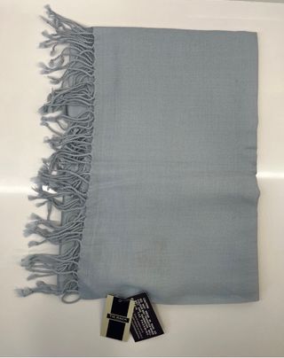Chal de lana Pashmina Gris Nuevo, a estrenar