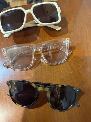 Gafas de sol blancas y marrones