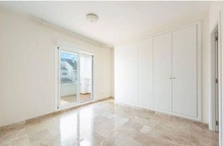 Casa adosada en venta en Los Naranjos - Las Brisas en Marbella