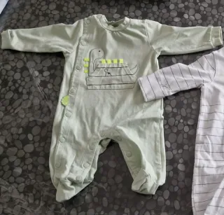 Lotto tutine neonato 0-3 mesi