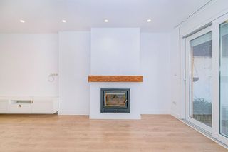 Casa adosada en venta en San Francisco Javier en Granada