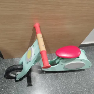 Bicicleta de madera infantil sin pedales