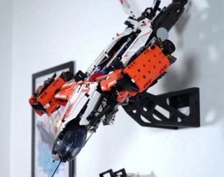 Supporto a parete Lego Technic 42181