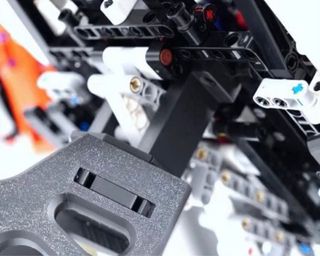 Supporto a parete Lego Technic 42181