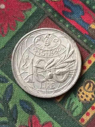 Colección de 12 Monedas Internacionales