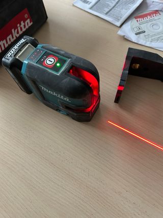 Nivel Láser Makita sk 105 D