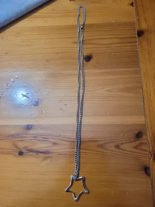 Collana con ciondolo a stella