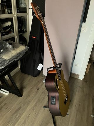 Bajo Electroacústico Olympia by Tacoma OB3CE