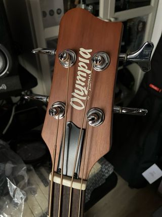 Bajo Electroacústico Olympia by Tacoma OB3CE