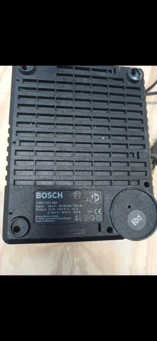 Cargador Baterías Bosch AL 15 FC 2498