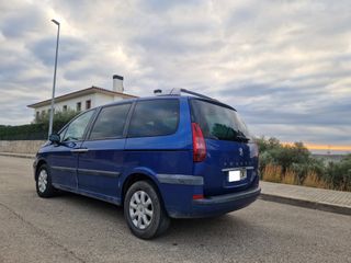 Peugeot 807 2.0 HDi 107 CV | 7 Plazas