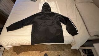 Chubasquero Adidas con capucha Talla M