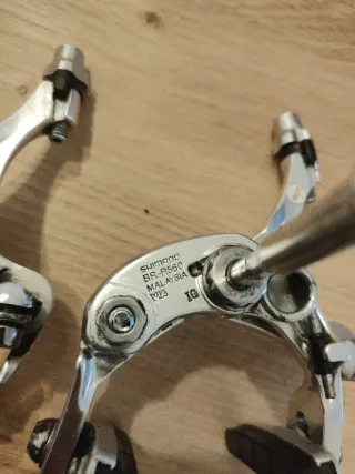 Frenos Shimano R560