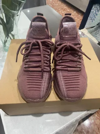 Zapatillas Steve Madden rosas/moradas