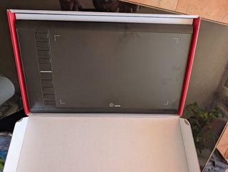 Tableta Gráfica UGEE M708