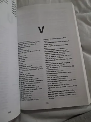 DICCIONARIO DE ECONOMIA Y EMPRESA. ESPAÑOL-INGL...