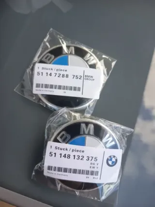 2 Insignias BMW: Capó y Maletero