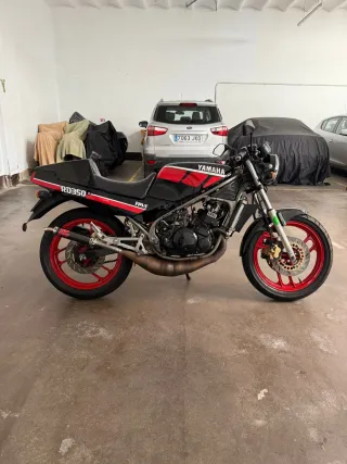 Yamaha RD350