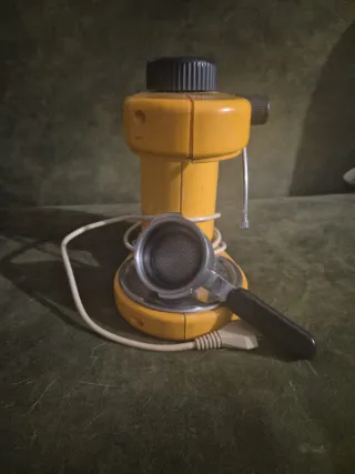 Cafetera Vintage Amarilla Magefesa