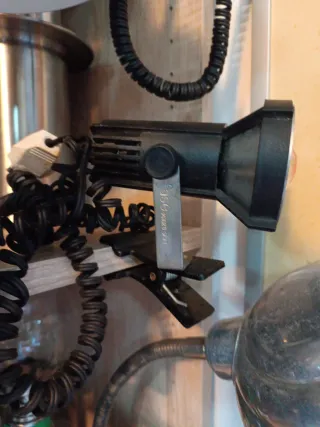 Lámpara Fase pinza metal y plástico