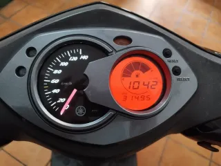 Yamaha Cygnus X 125cc Scooter