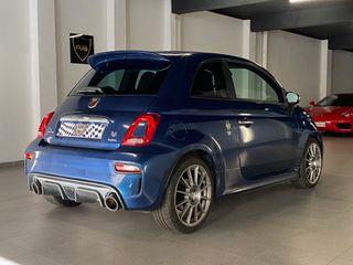 ABARTH 595 TURISMO 🦂 /AKRAPOVIC