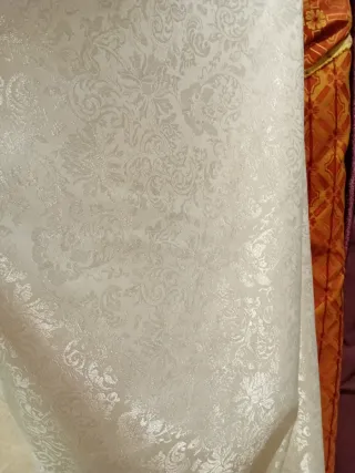 Tessuto damascato bianco