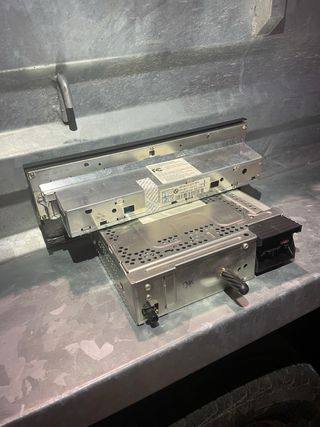 RADIO BUSINESS BMW X5 E53