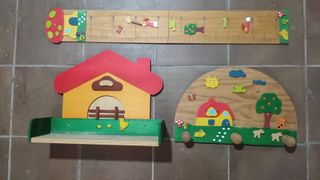 Conjunto infantil: Estantería, Perchero, Metro