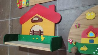 Conjunto infantil: Estantería, Perchero, Metro