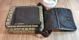 Bandolera " CALVIN KLEIN " ( Nueva ) Original