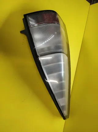 PILOTO TRASERO IZQUIERDO SAAB 93 SW AERO