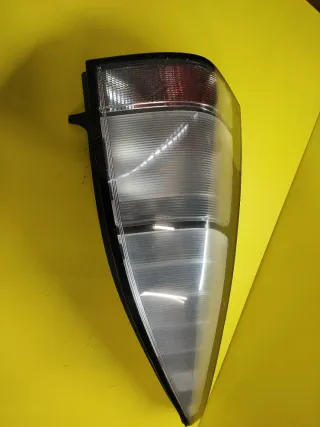 PILOTO TRASERO IZQUIERDO SAAB 93 SW AERO