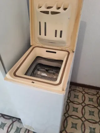 Lavadora y Nevera Whirlpool