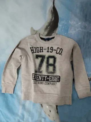 Set abbigliamento bambino taglia 5 anni