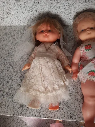 Lote de 8 muñecas variadas