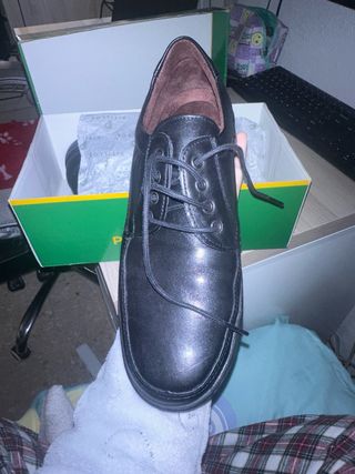 Zapatos Negros Talla 40 Se aceptan ofertas