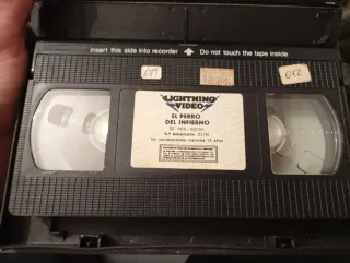 Película VHS El Perro del Infierno (Terror)